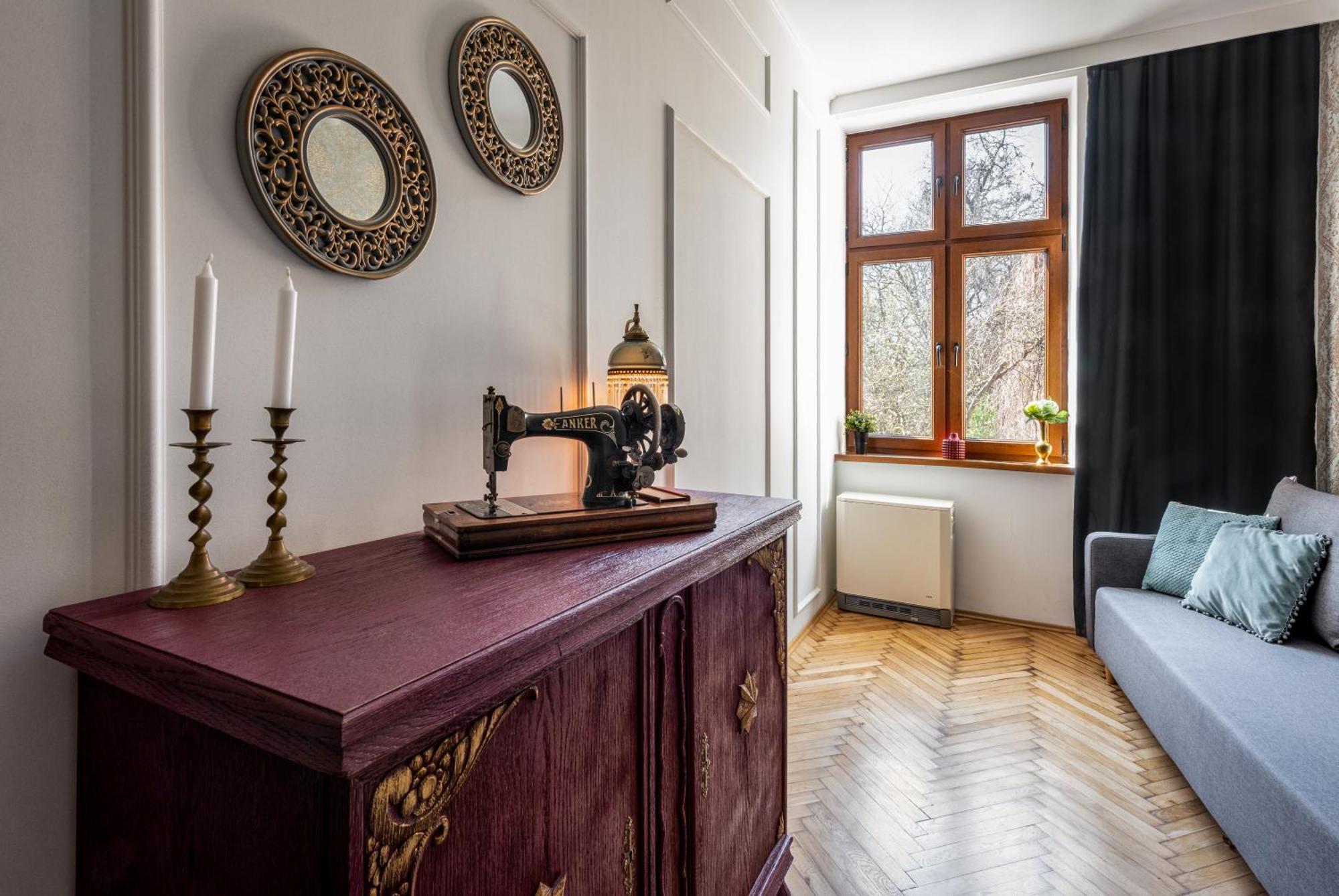 Apartament Tuz Przy Wawelu Cracovia Exterior foto