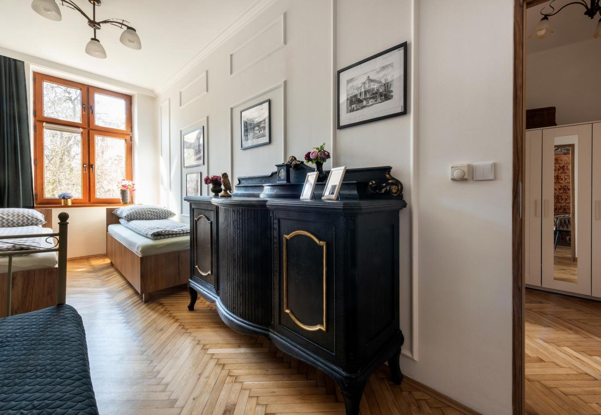 Apartament Tuz Przy Wawelu Cracovia Exterior foto
